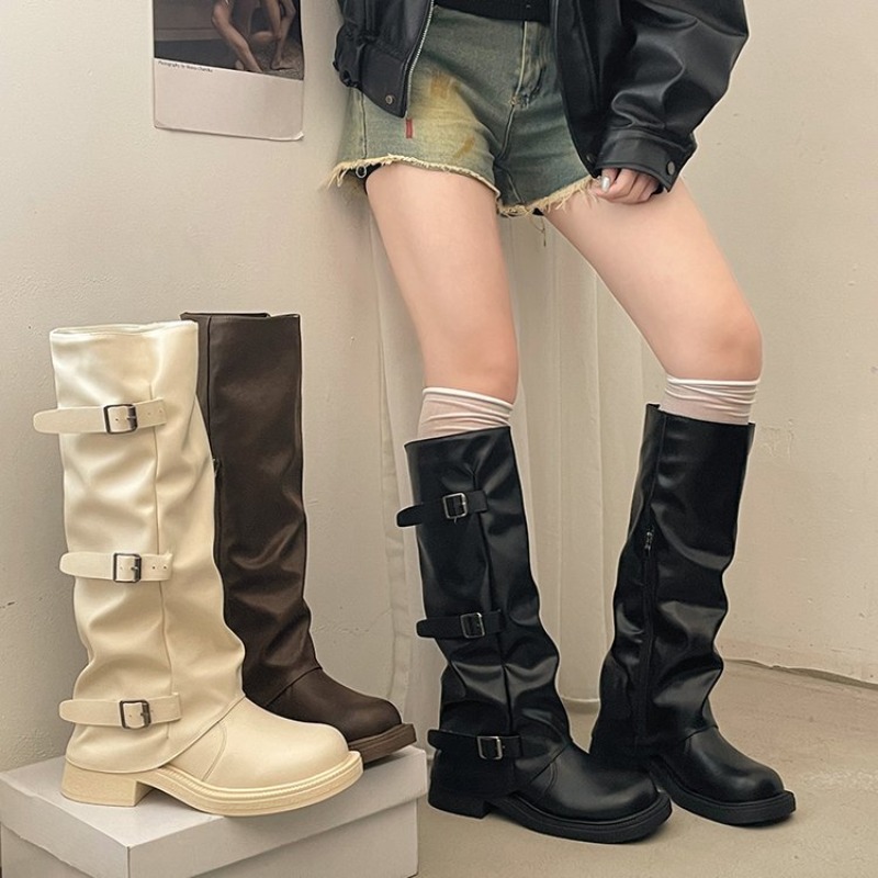 Block Heel Ankle Boots - Kadınlar için Pilili Tokalı Şövalye Botları