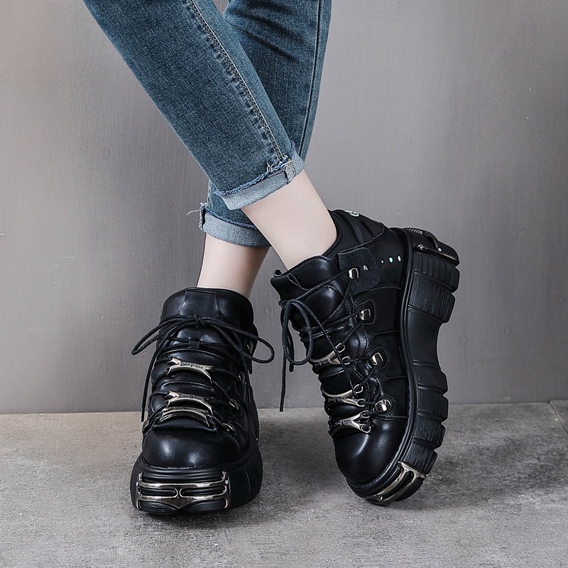 Sinirli Moda Olması Gereken -  - Women Shoes Must Have incelemesi ve fiyatı