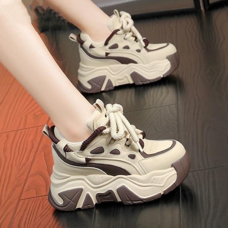 2025 Kışın Olmazsa Olmazları 8 - Women Shoes Must Have incelemesi ve fiyatı